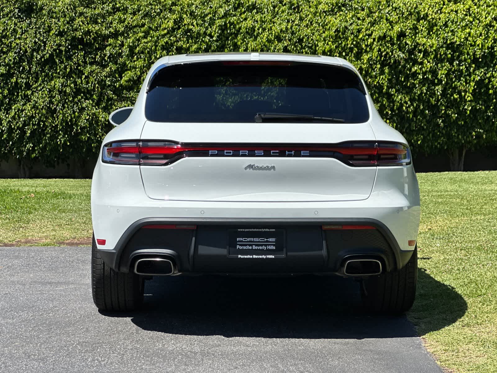 2025 Porsche Macan Macan