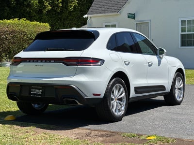 2025 Porsche Macan Macan