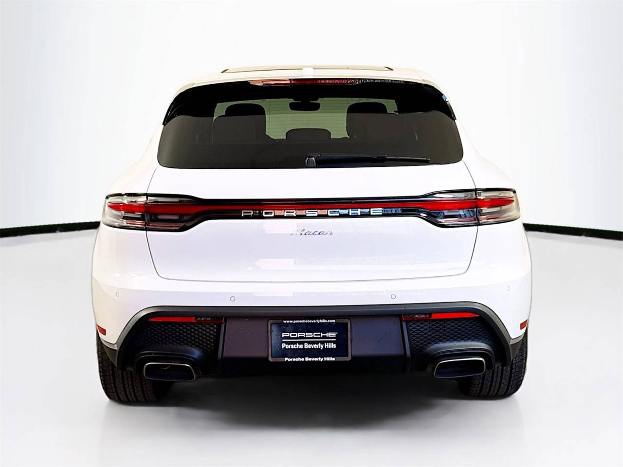 2025 Porsche Macan Base