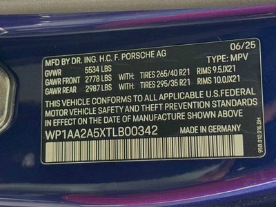 2026 Porsche Macan AWD