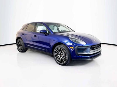 2026 Porsche Macan AWD