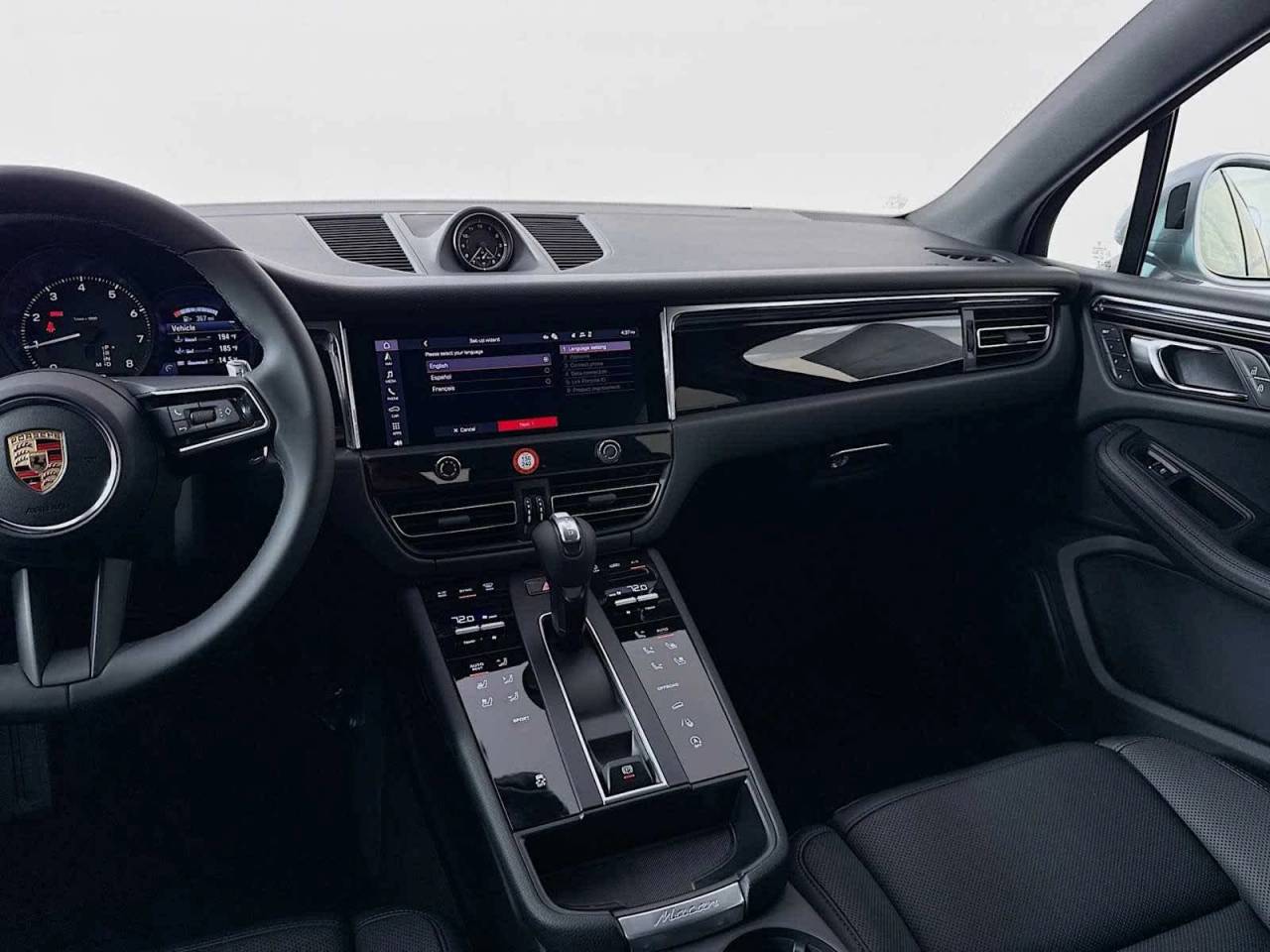 2026 Porsche Macan AWD