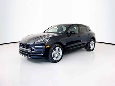 2026 Porsche Macan AWD
