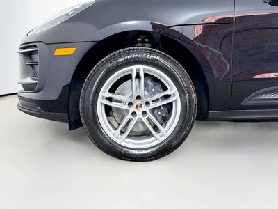 2026 Porsche Macan AWD