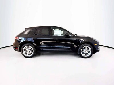 2026 Porsche Macan AWD