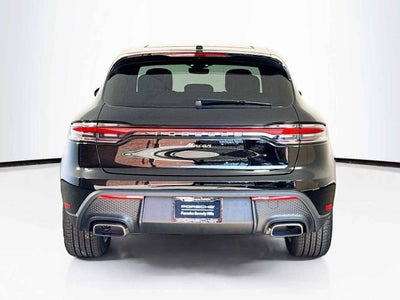 2026 Porsche Macan Macan