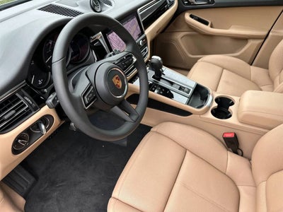 2026 Porsche Macan AWD