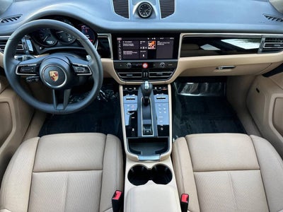 2026 Porsche Macan AWD