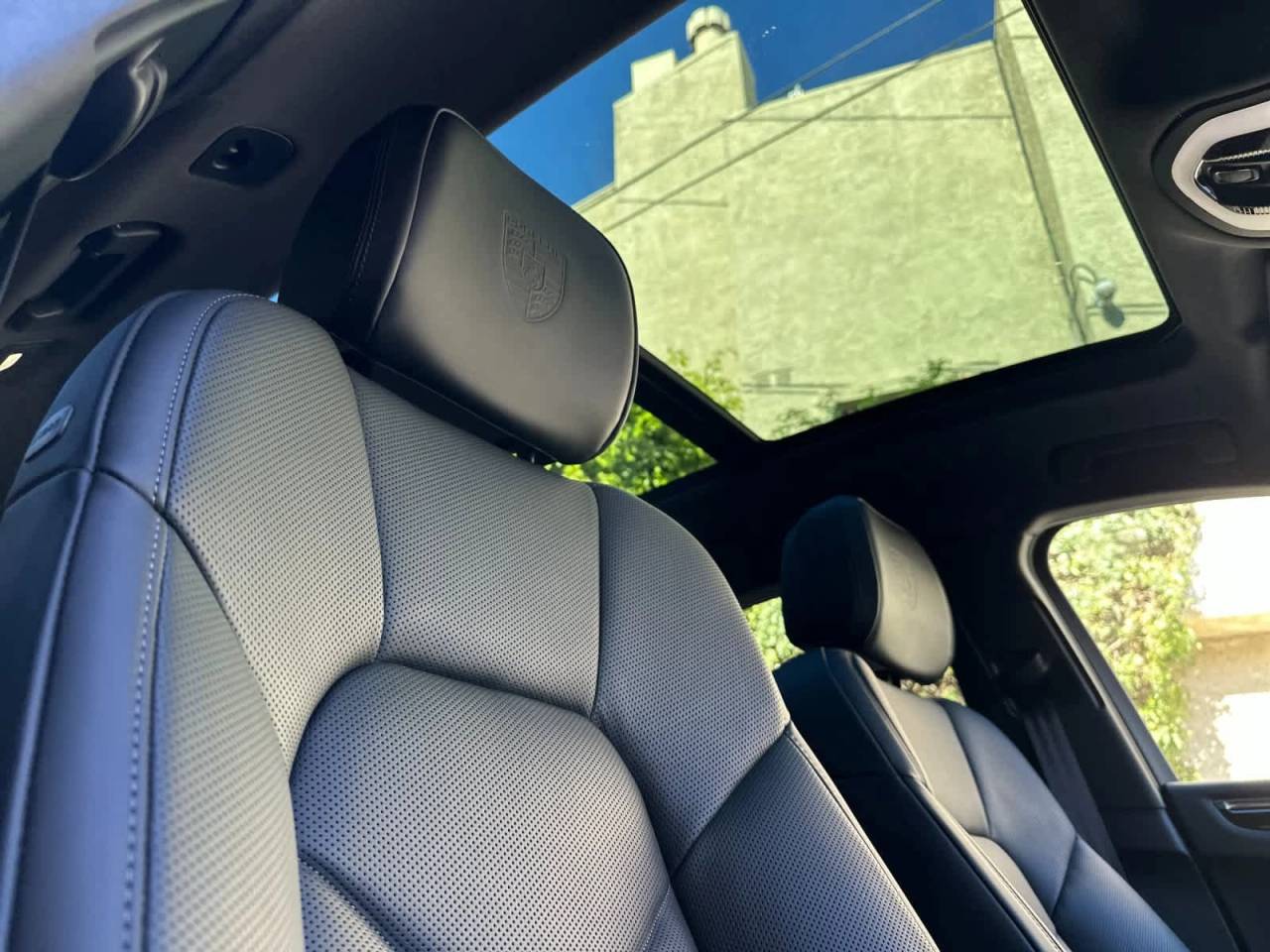 2026 Porsche Macan AWD