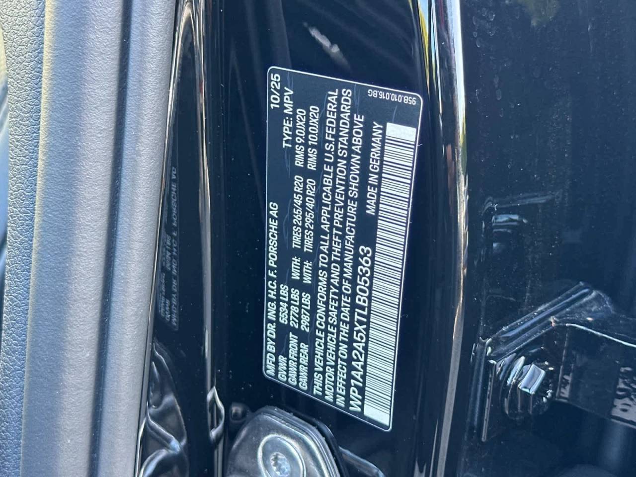 2026 Porsche Macan Macan