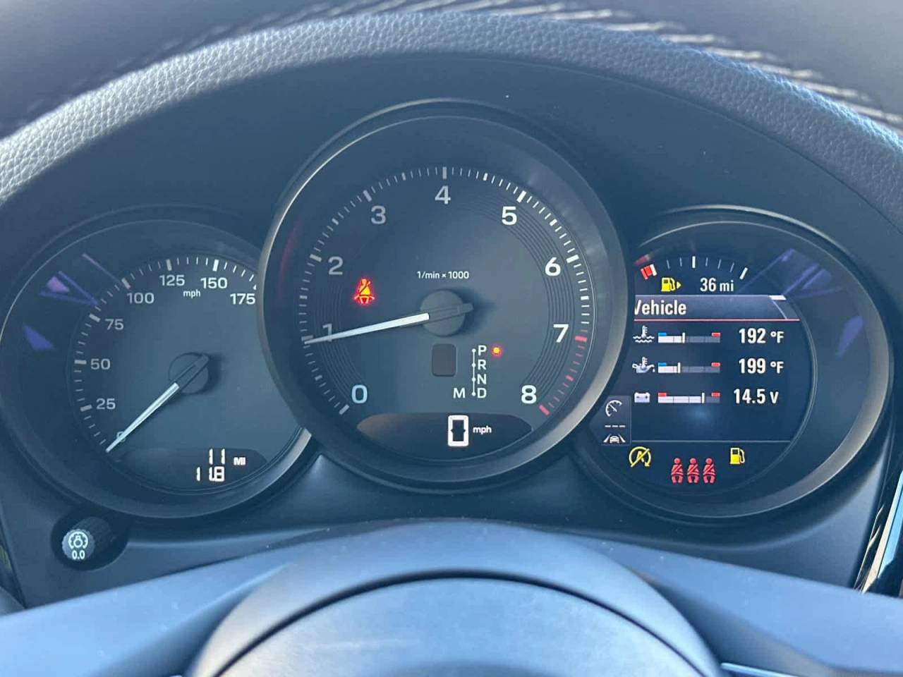 2026 Porsche Macan Base