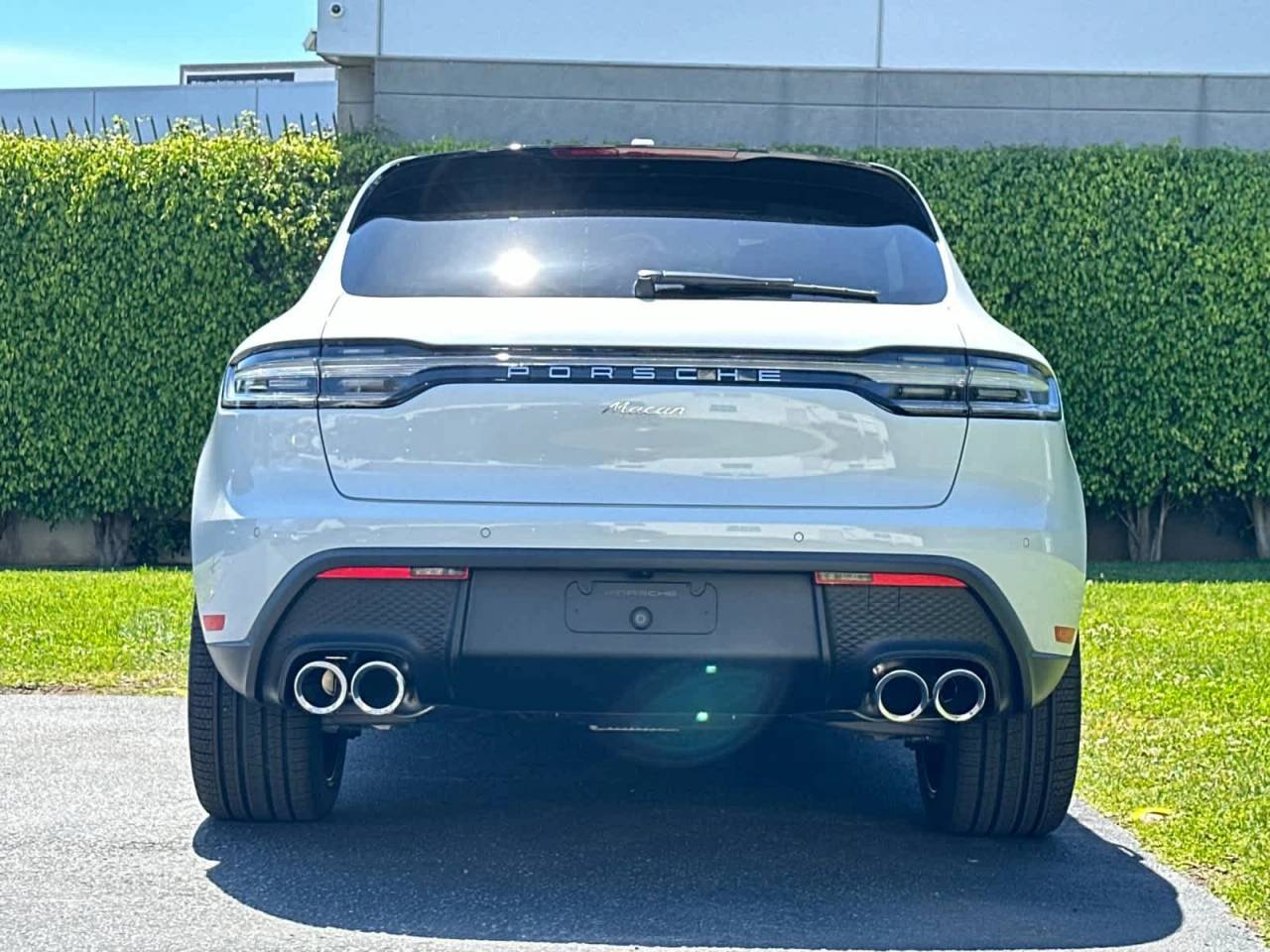 2026 Porsche Macan Base