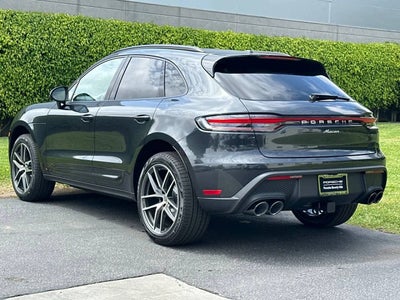 2026 Porsche Macan Base