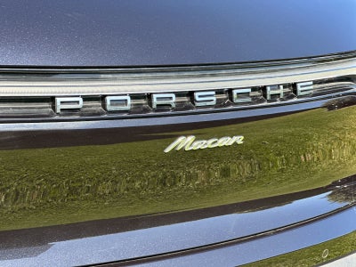 2026 Porsche Macan Base
