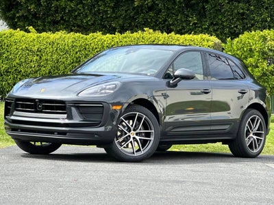 2026 Porsche Macan Base