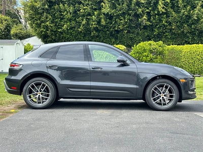 2026 Porsche Macan Base