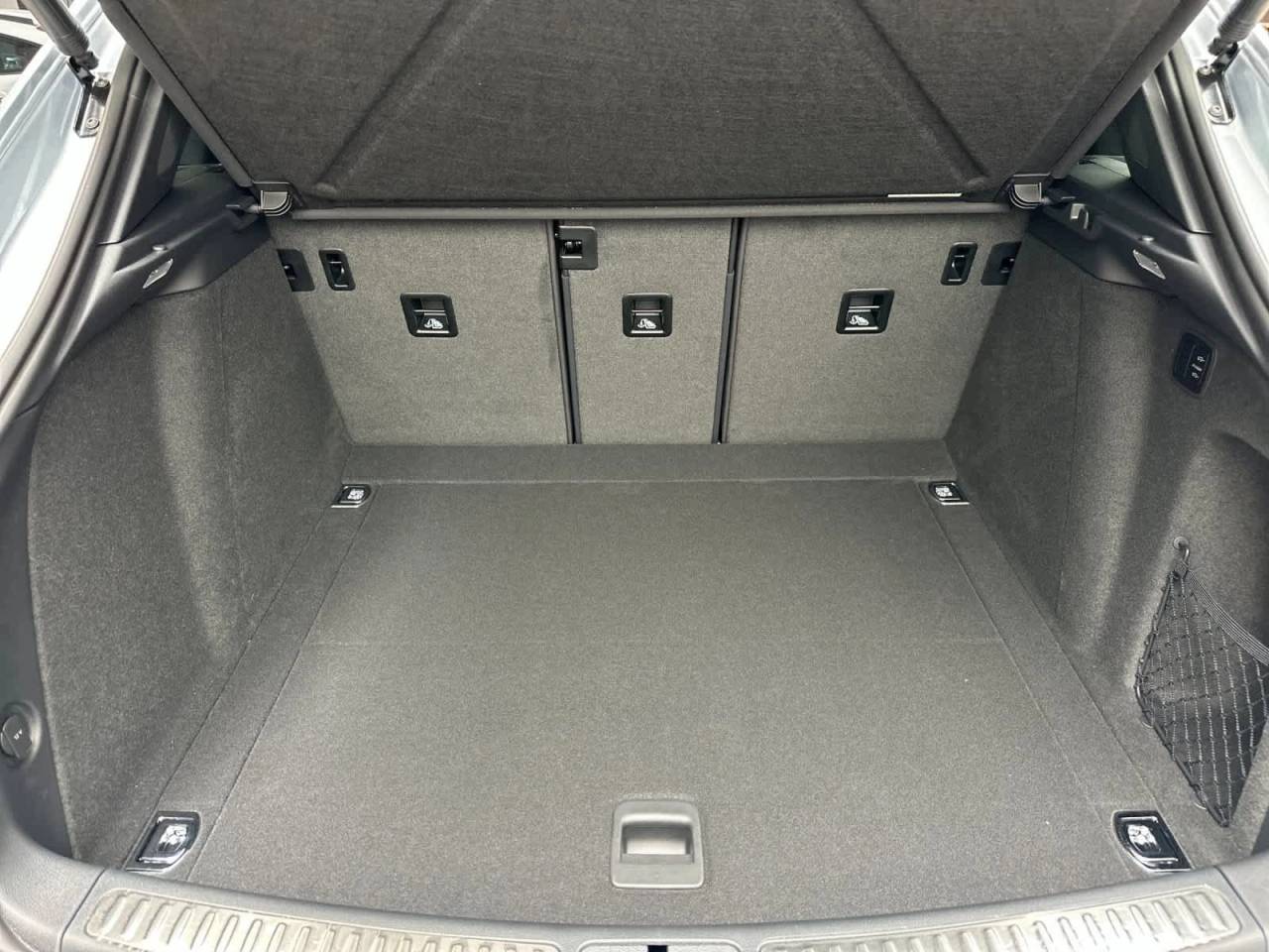 2026 Porsche Macan T