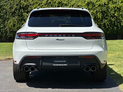 2026 Porsche Macan Macan