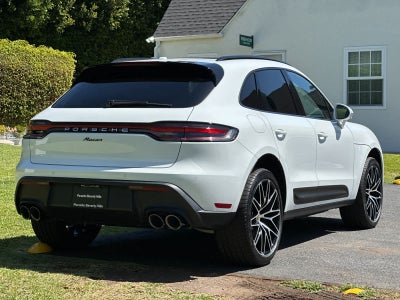 2026 Porsche Macan Macan