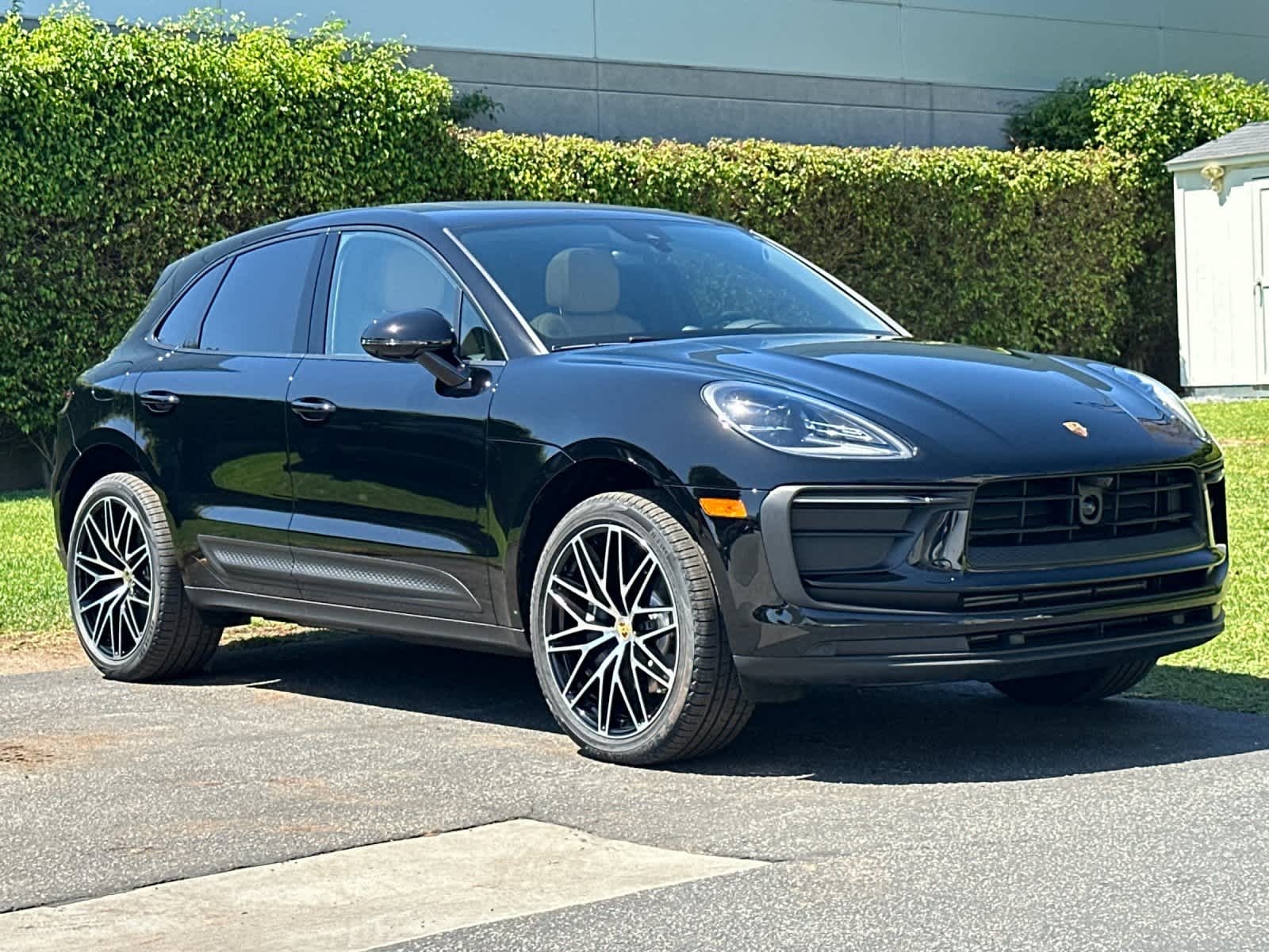 2026 Porsche Macan Macan