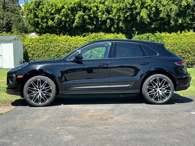 2026 Porsche Macan Macan