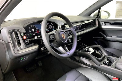 2025 Porsche Cayenne Base