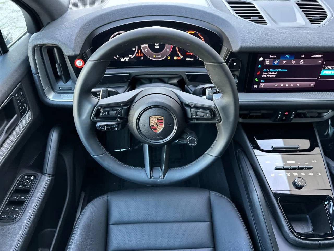 2025 Porsche Cayenne AWD