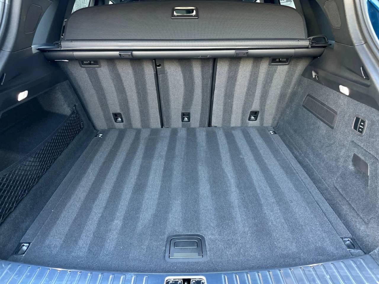 2025 Porsche Cayenne AWD