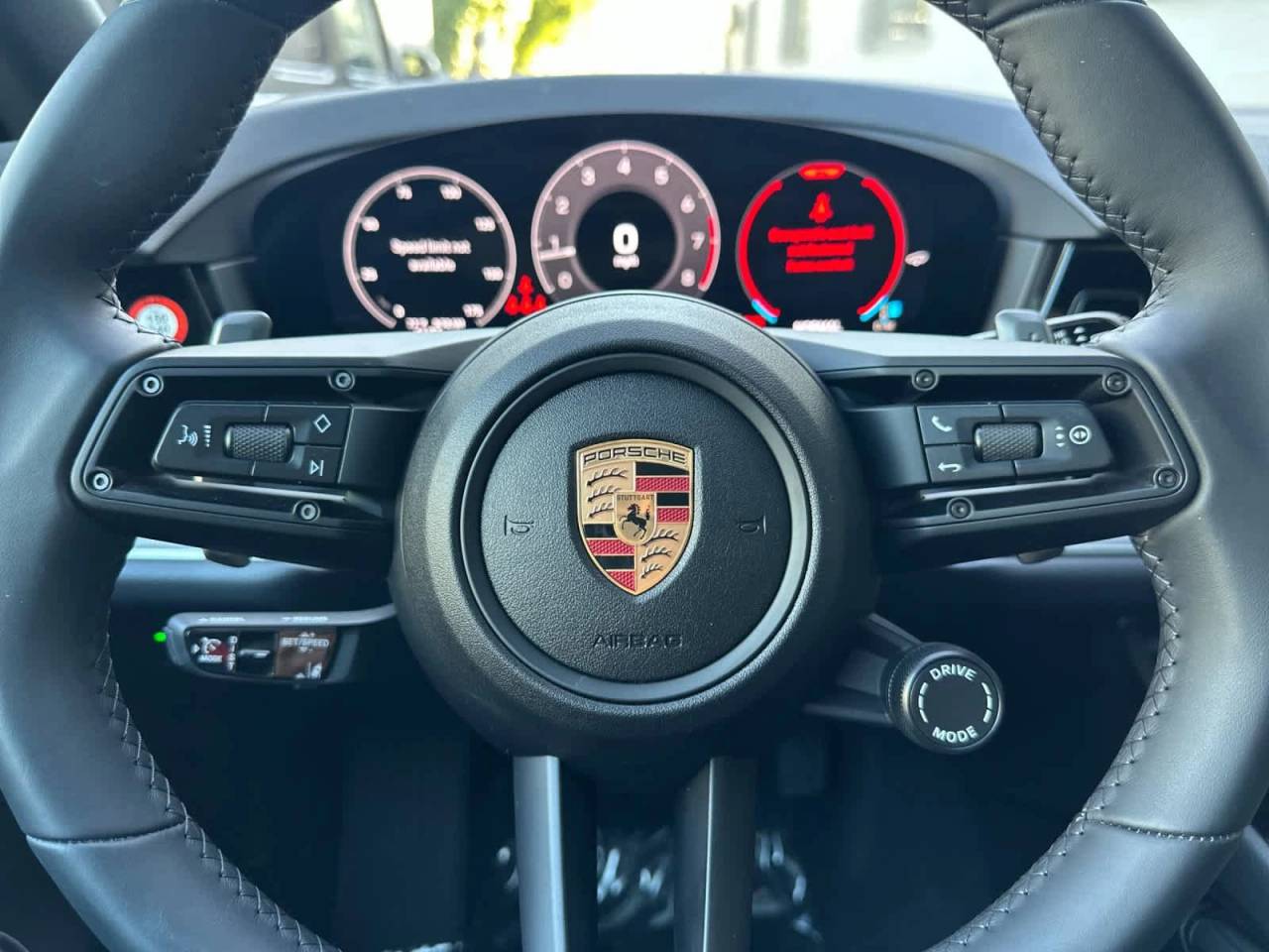 2025 Porsche Cayenne AWD