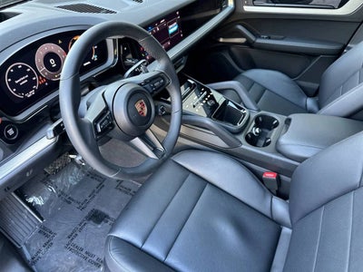 2025 Porsche Cayenne AWD