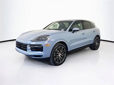 2025 Porsche Cayenne AWD