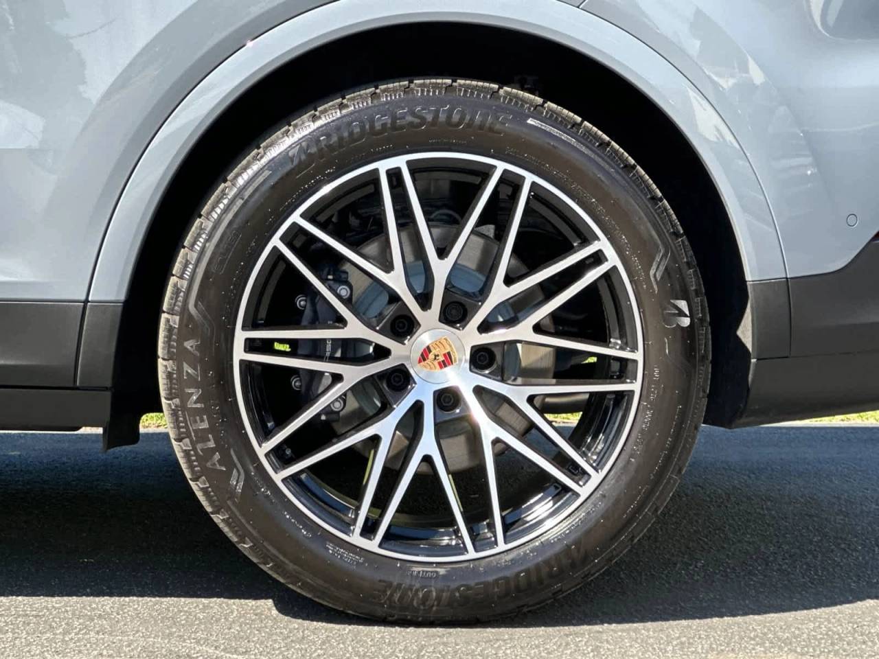 2025 Porsche Cayenne Base