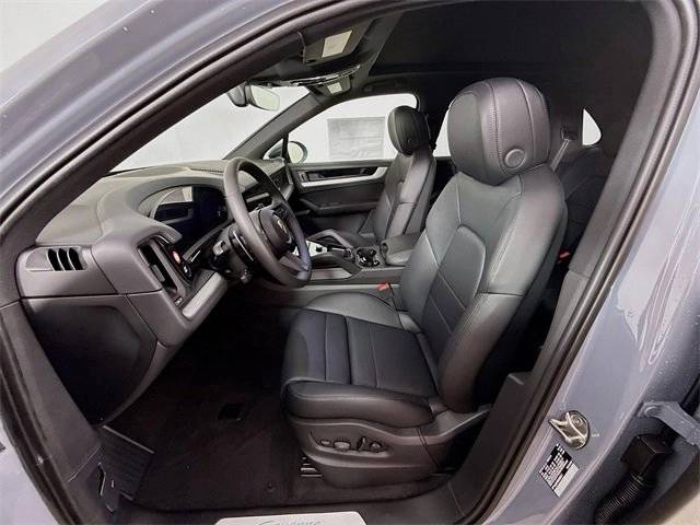 2025 Porsche Cayenne AWD