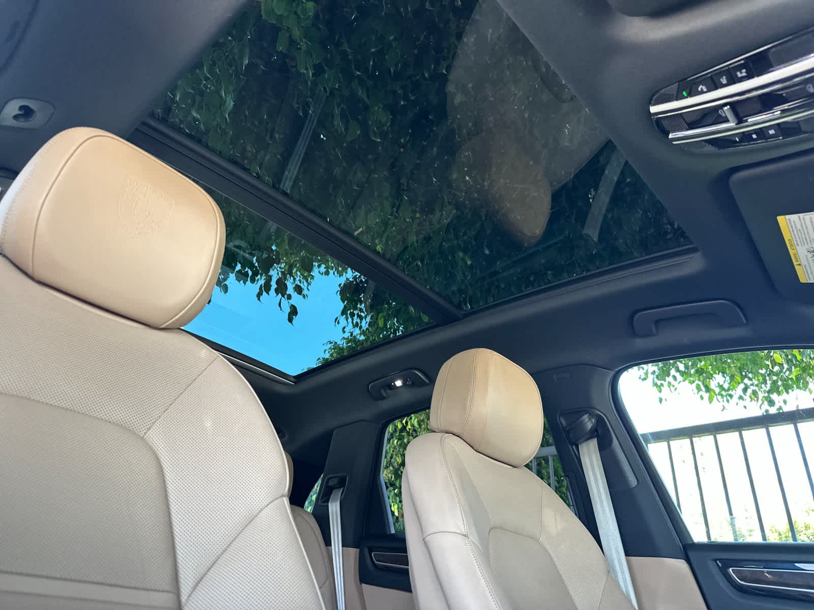 2023 Porsche Cayenne Cayenne Platinum Edition (MY23)