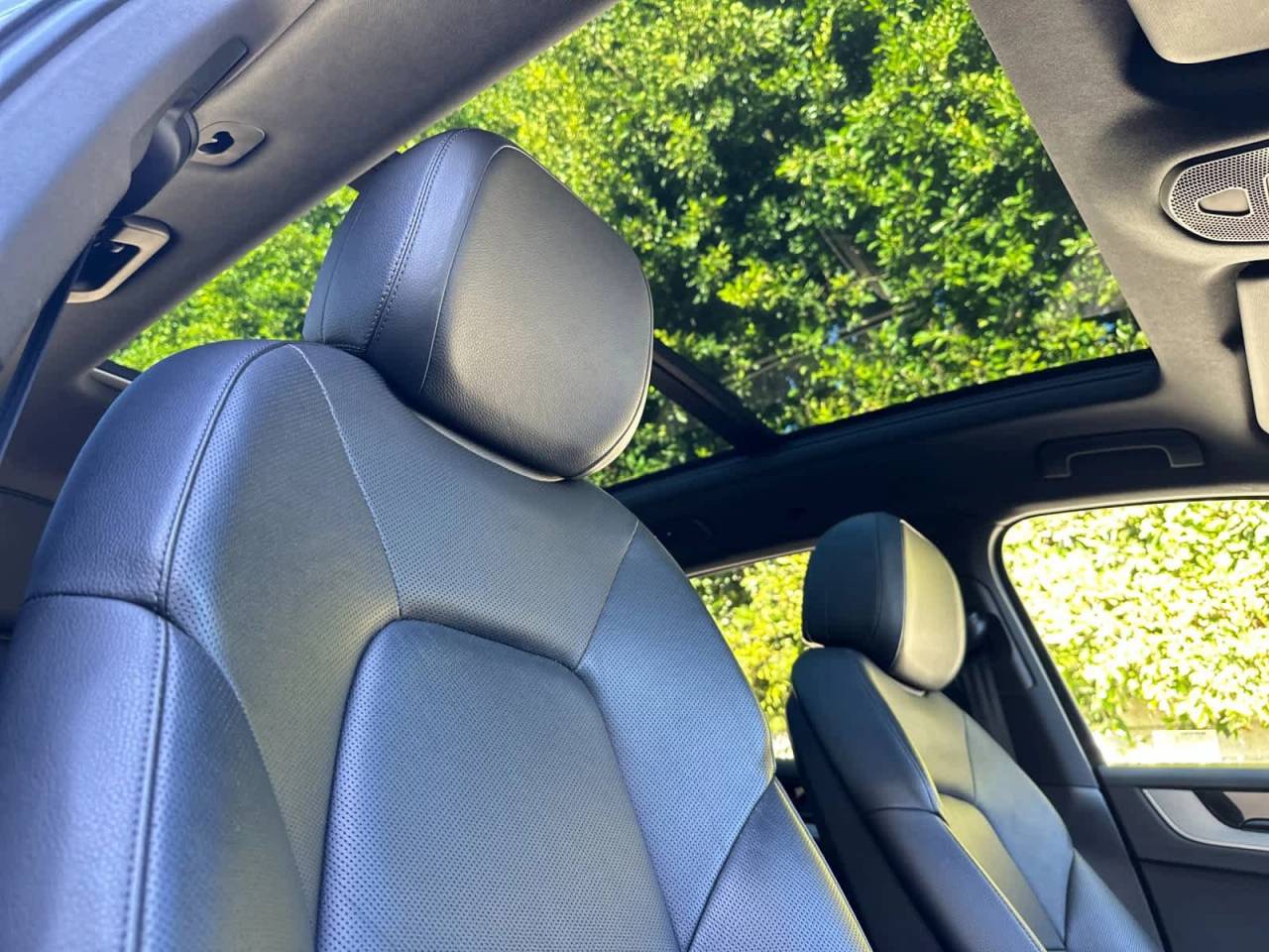 2024 Porsche Cayenne Base