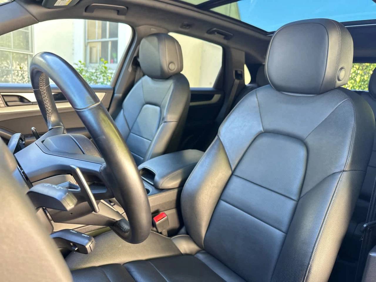 2024 Porsche Cayenne Base