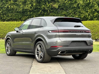2024 Porsche Cayenne AWD