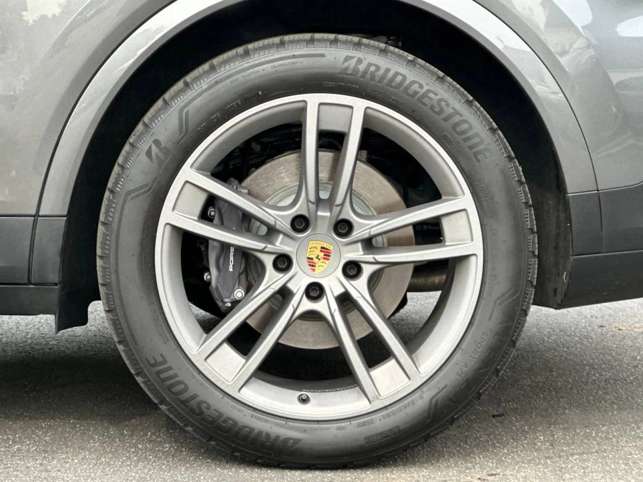 2024 Porsche Cayenne AWD