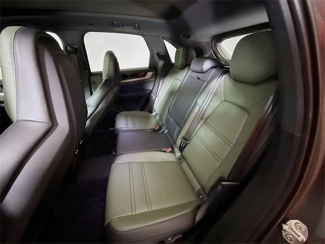2025 Porsche Cayenne Base