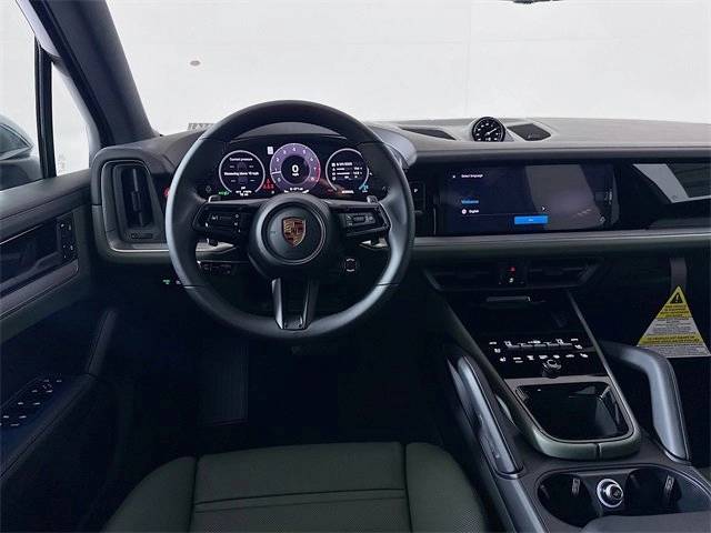 2025 Porsche Cayenne Base