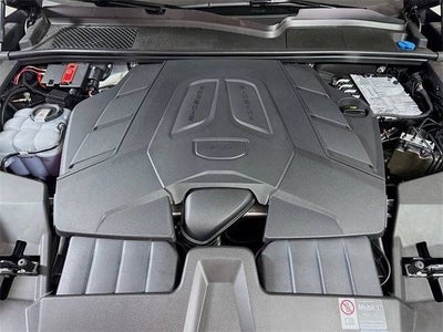 2025 Porsche Cayenne Base