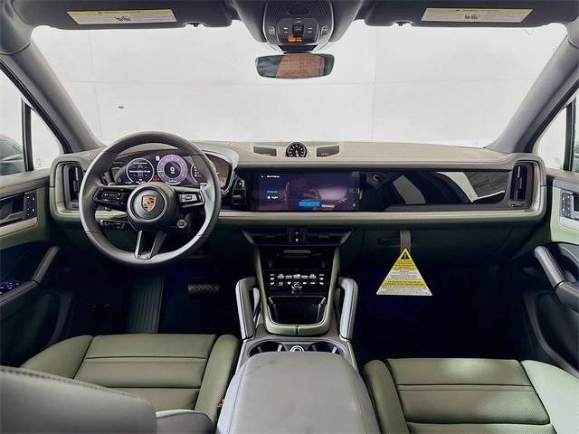 2025 Porsche Cayenne Base
