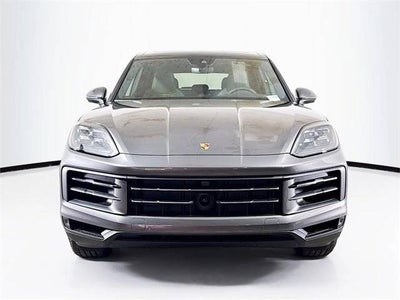 2025 Porsche Cayenne Base
