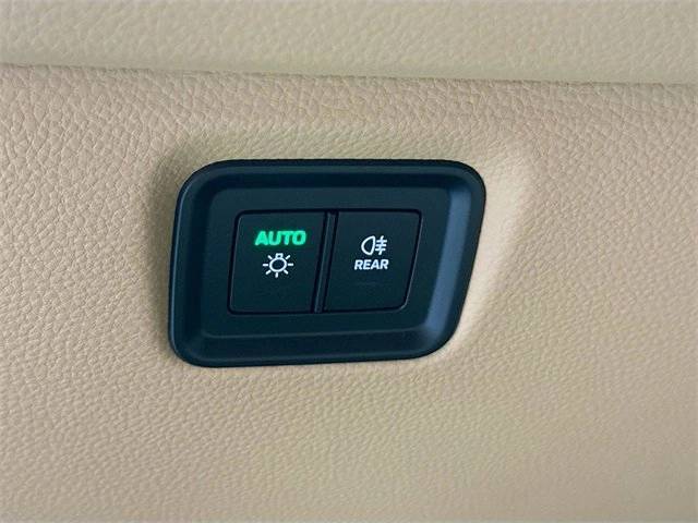 2025 Porsche Cayenne AWD