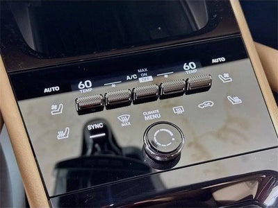 2025 Porsche Cayenne AWD