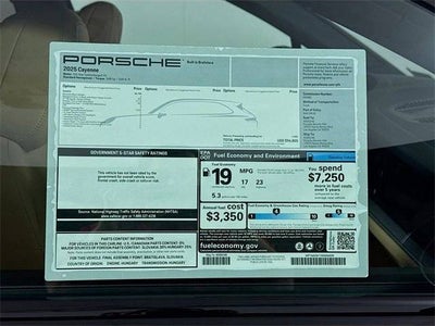 2025 Porsche Cayenne AWD