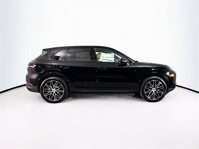 2025 Porsche Cayenne AWD