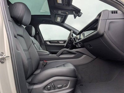 2026 Porsche Cayenne Base