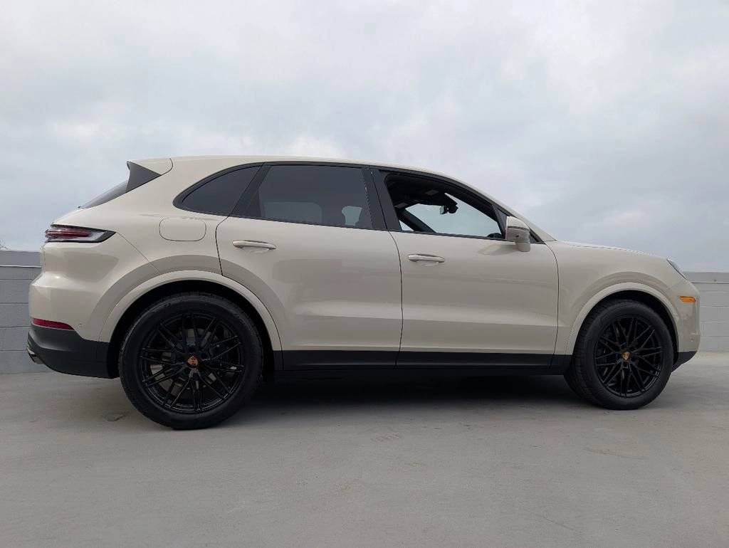 2026 Porsche Cayenne Base