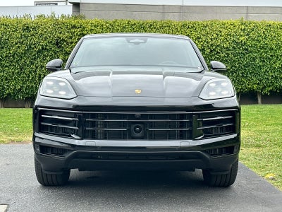 2026 Porsche Cayenne Base